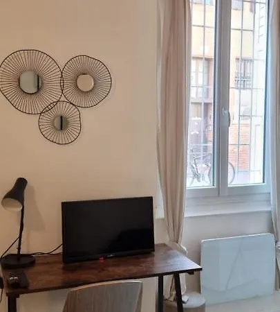 Daire Le Cocon Valade- Quai De Garonne - Wifi - Bureau Toulouse