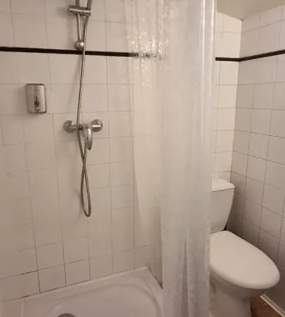 Studio En Rdc - Quai De Garonne - Capitole - Wifi *